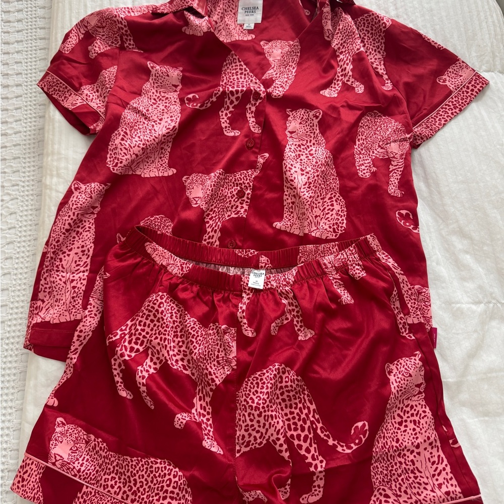 Chelsea Peers Red Leopard Print Pajama Set
